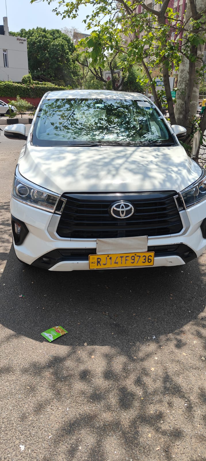 Toyota Innova Crysta front view